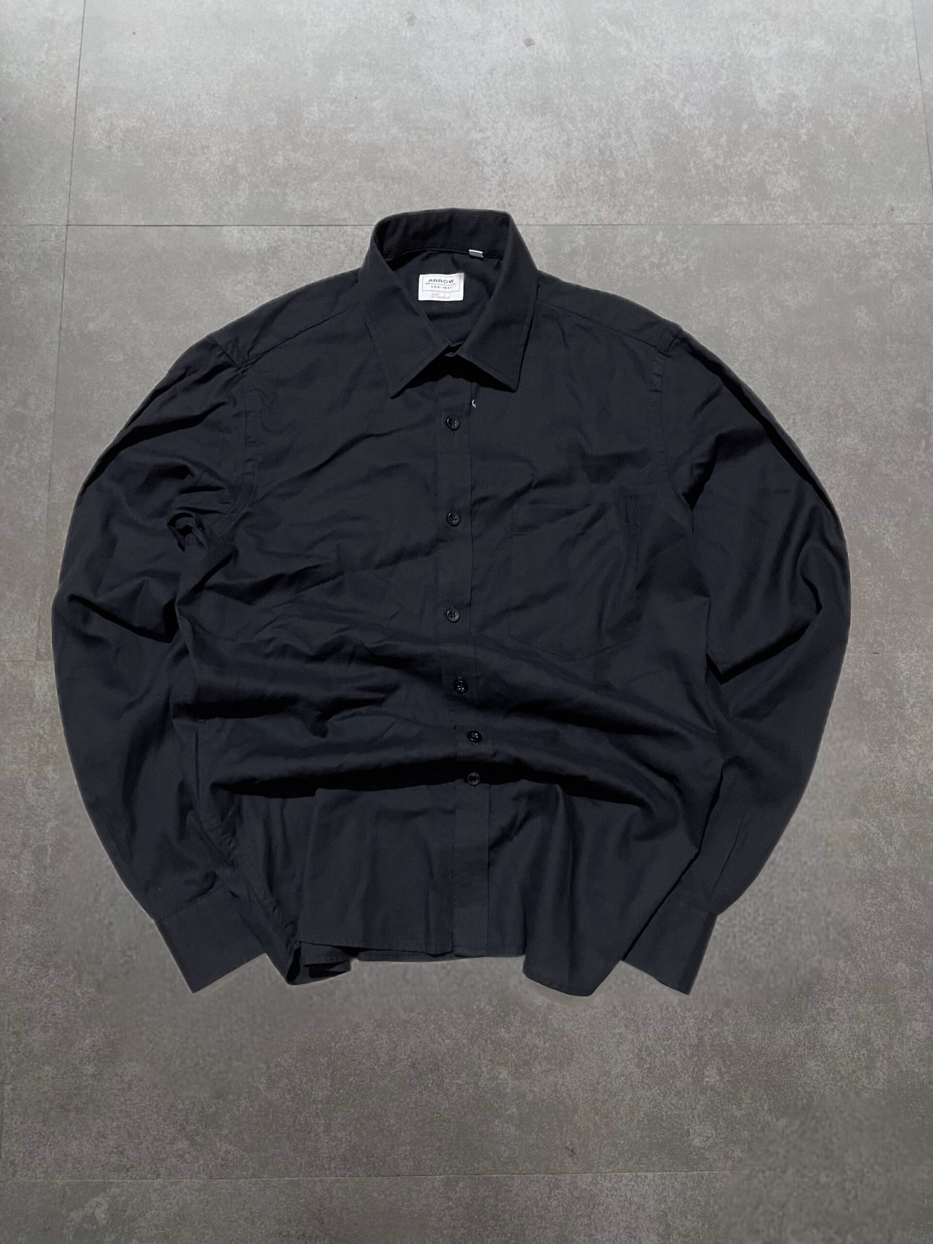 Black shirt