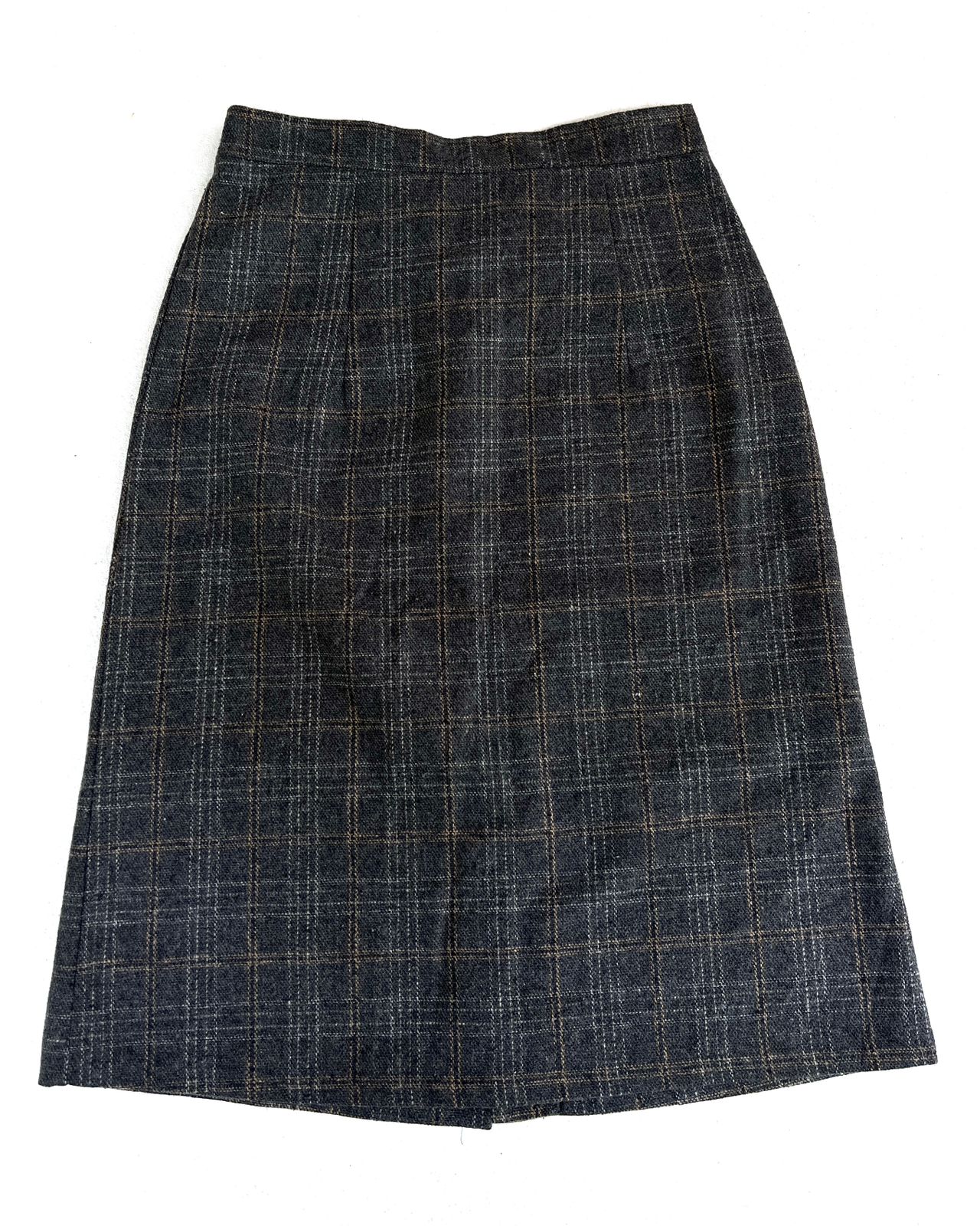 Plaid (checked) midi-length A-line skirt