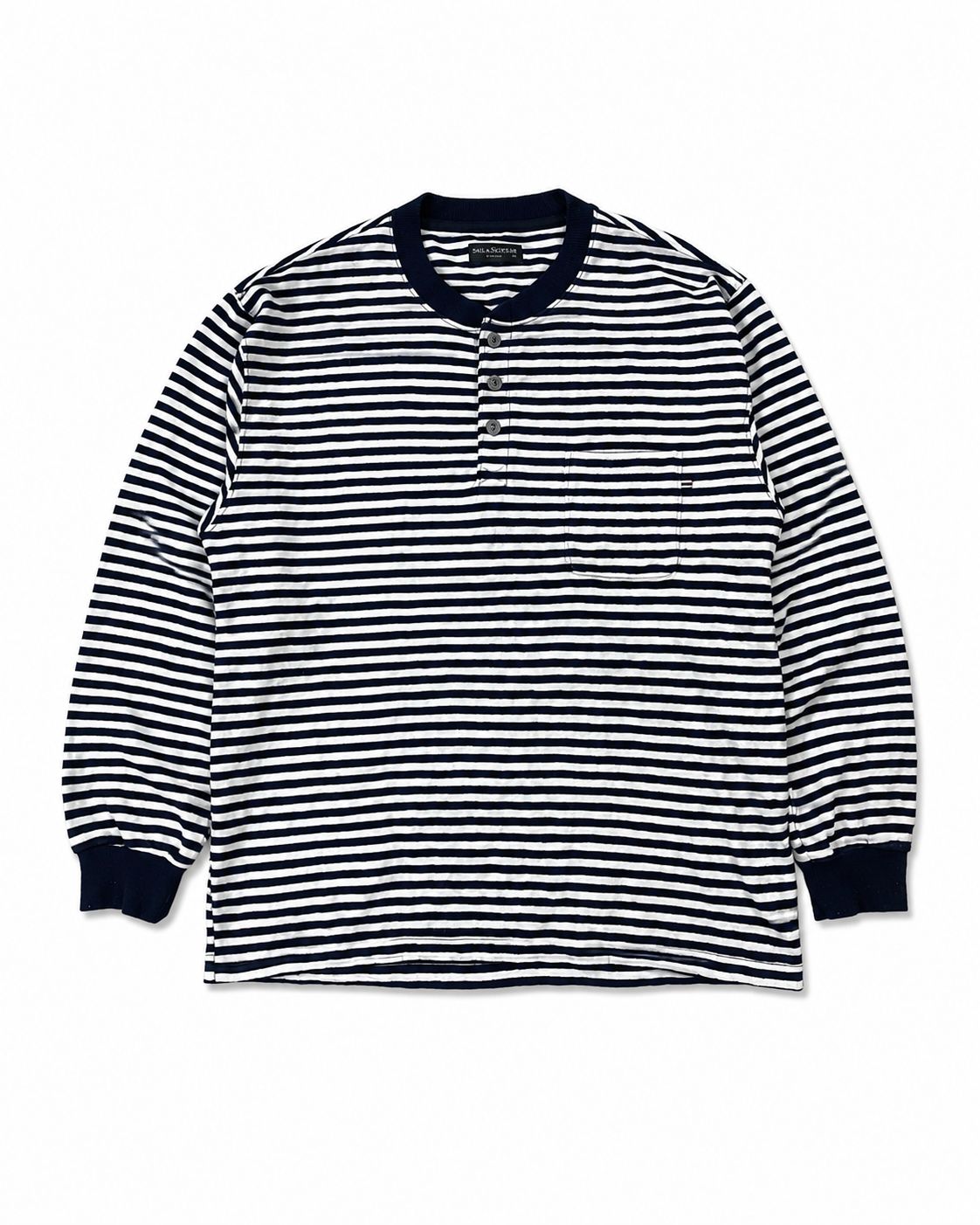 Men’s long-sleeve horizontal striped Henley neck shirt
