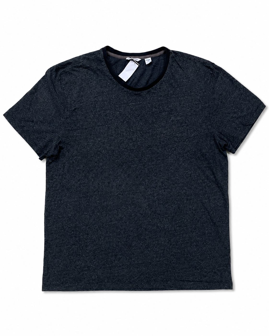 Calvin Klein men’s crew-neck short-sleeve t-shirt
