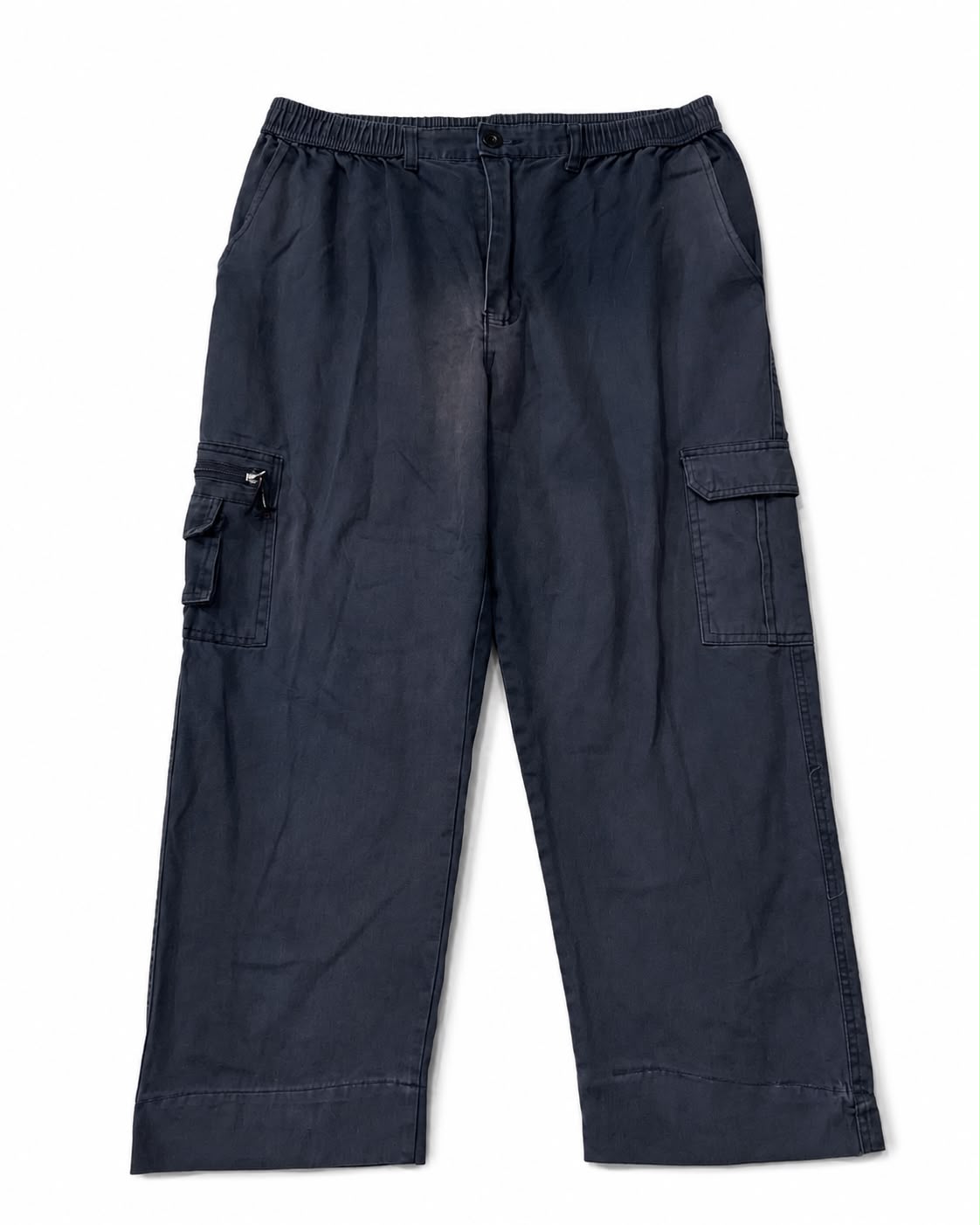 Wide-fit cargo pants