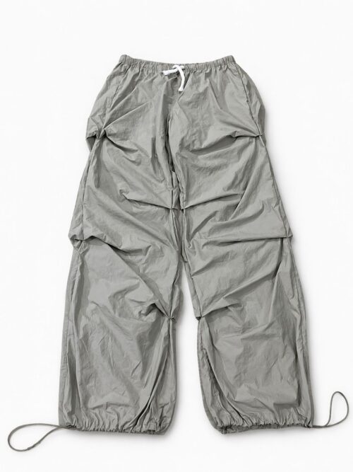 Ultra-baggy, oversized technical parachute pants