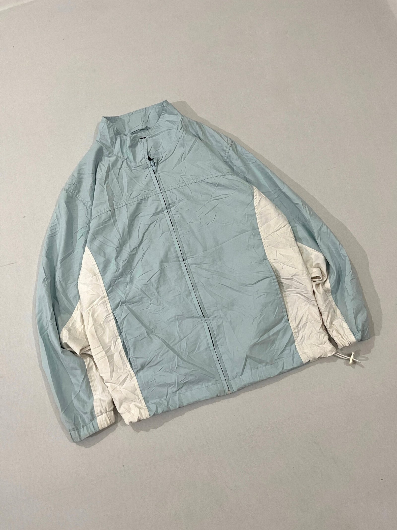 Cutter & Buck Vintage Windbreaker